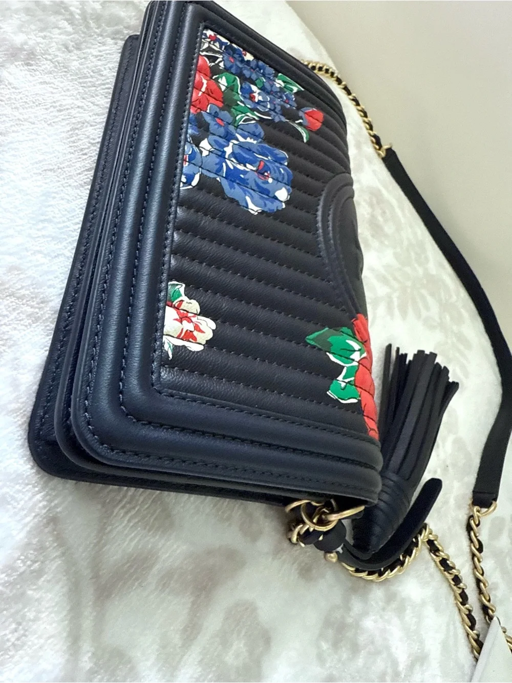 Tory Burch Fleming Soft Printed Floral Navy Leather Wallet Chain Crossbody Bag